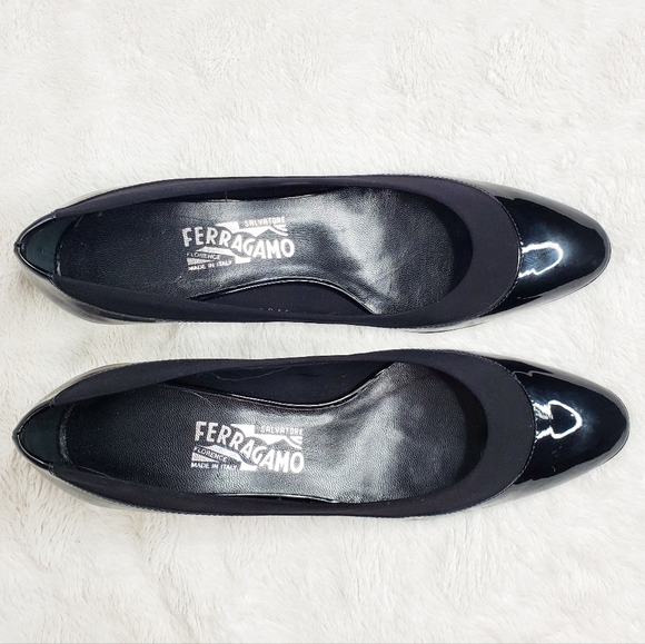 Salvatore Ferragamo Black Patent Leather Almond Toe Semi Wedge Ballet Fl… - Picture 10 of 11